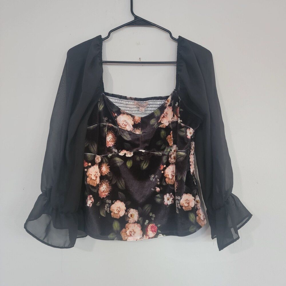 Bloomfield Sheer Black Puff Sleeve Floral Velvet Blouse NWT Size Large